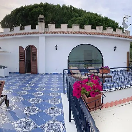 Gli Archi Sul Mare *
