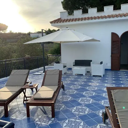 Gli Archi Sul Mare * Gaeta